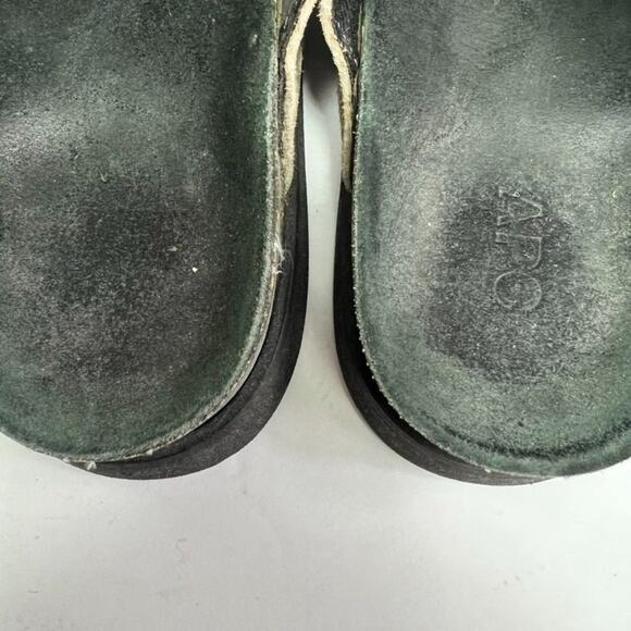 ROOTS Suede Sandals Women's US 9 EU 39 Brown Strap Slip-On - Picture 10 of 15